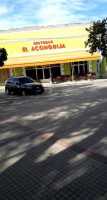 El Aconquija outside