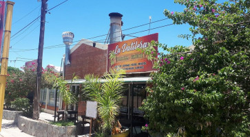 Parrilla,comedor Y La Datilera outside