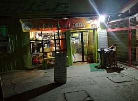 La Picá De La Corita outside