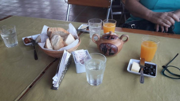 Taktik Llaktak: Casa De Té drink