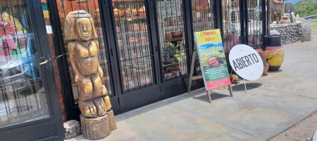 Taktik Llaktak: Casa De Té Extérieur