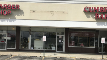 Lucciano's Helena Beach outside