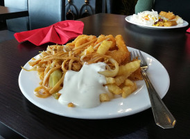 Mil Horas Cafetería food