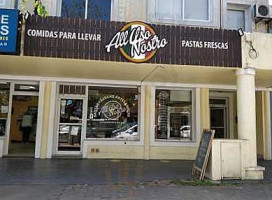 All Uso Nostro Comidas para llevar outside