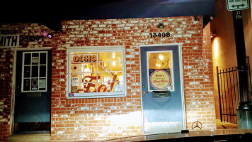 Zitius Resto-Bar outside