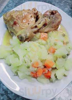 Abadia Del Lago food