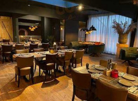 1984 Brewing Company À l'intérieur