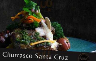 Cacique Siñani Nourriture