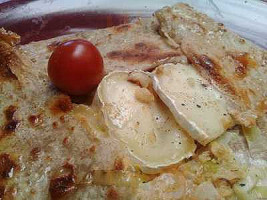 Pizzeria Capodimonte food