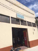 Mirando Mundos Extérieur