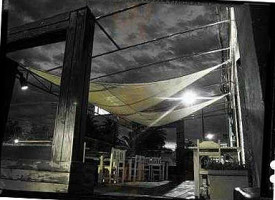 Dos Orillas Restaurant&loungebar Extérieur