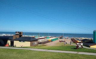 El caballo loco outside