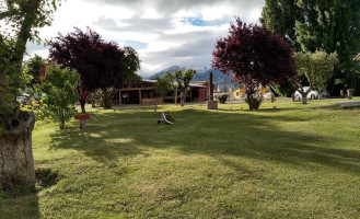 Oregon Grill And Cabins outside