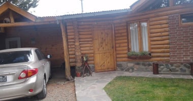 Oregon Grill And Cabins outside