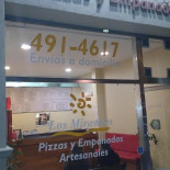 Pizzeria Los Mirasoles Mar Del Plata inside