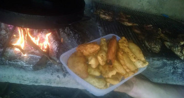 La Esencia food