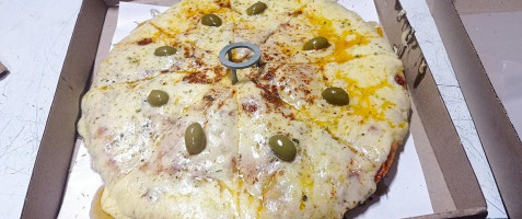 Pizzeria Giovanni's food
