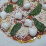 Pizzas Express Guernica food