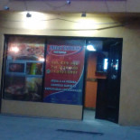 Pizzas Express Guernica outside