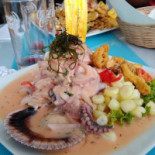 Cevichería Puerto Marino food