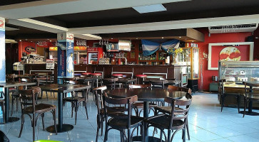 La Estación Restobar À l'intérieur