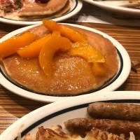 Pizza Fava Cipolletti food