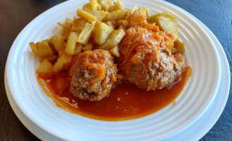 La Cocina De Isolina Tolhuin food