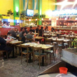 Hannoy Pizzeria Resto À l'intérieur