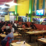 Hannoy Pizzeria Resto À l'intérieur