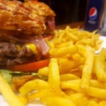 Hannoy Pizzeria Resto Nourriture