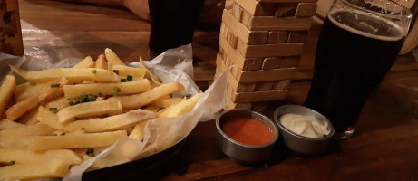 Arnulfo De Metz Cerveceria Artesanal food