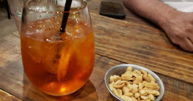 Arnulfo De Metz Cerveceria Artesanal drink