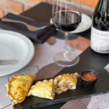 El Mangrullo Cocina Y Fuegos drink