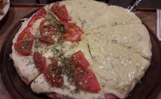 Sede Club Atletico Y Biblioteca Sarmiento Food