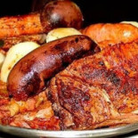 Camelia Sensi Comida