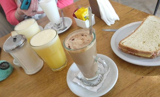 Pecan Aromas & Encuentros drink