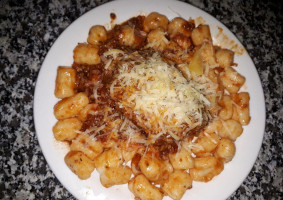 Mpm Lomos Y Pizzas food