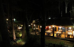 El Nido Bistro outside