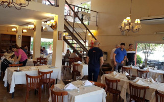 Pericich À l'intérieur