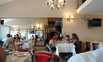 Pericich À l'intérieur