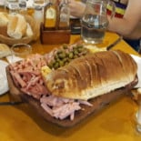 Quinta Tierra Vasca food