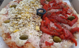 Pizzeria El Nono food