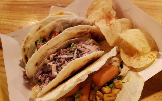 Lupe Chiringo Comida