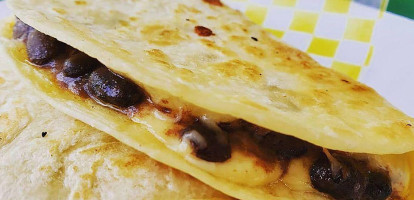 Lupe Chiringo Comida