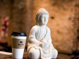 Bote Café