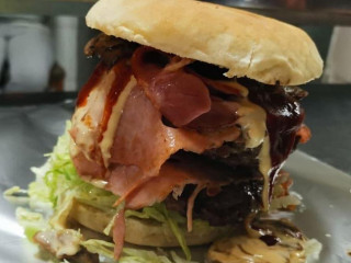 SangucherÍa Casa Combi