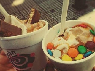 Doggis Heladería General Velásquez