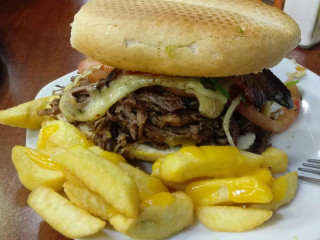 El Sanguchero De San Pablo