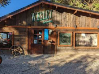 Wesley Downtown Pub