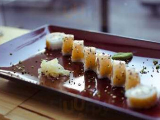 Teppanyaki Sushi